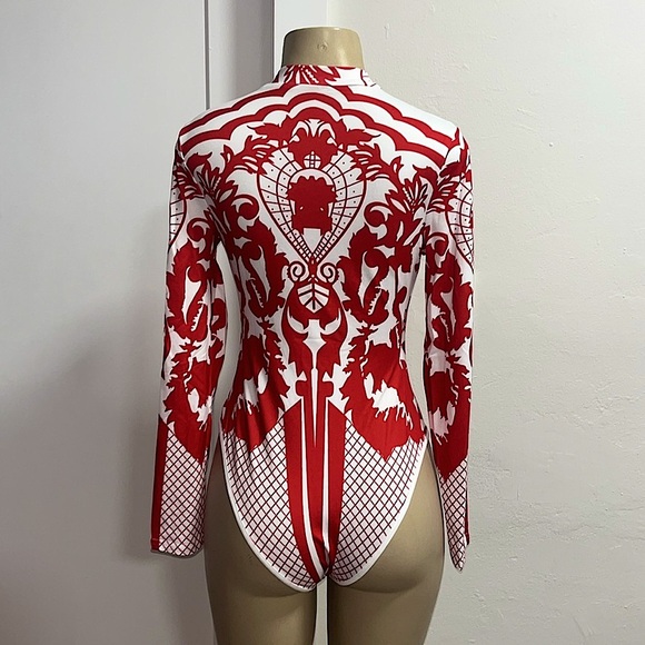 Last One! 🔥HOT Baroque Design Bodysuit Red White Sz M NEW - Picture 9 of 9